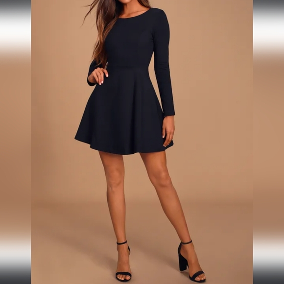 Lulus Dresses & Skirts - LULU'S BLACK MINI DRESS SIZE SMALL